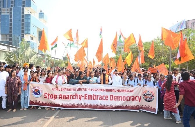 abvp-bhopal-holds-student-rall