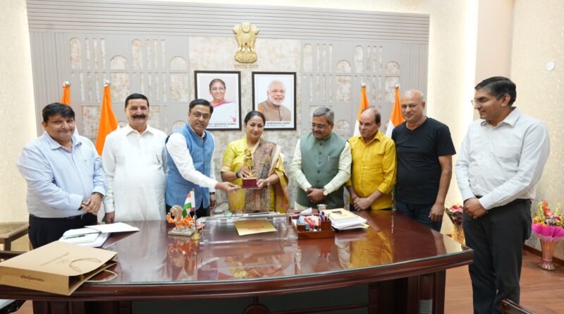 cm-meet-ramlila-committees