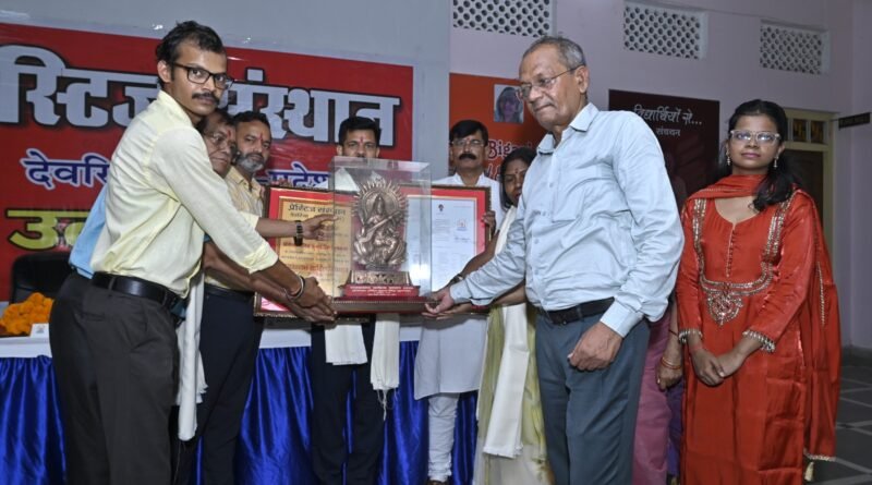 rajwallbh-sahity-amit-kushwaha