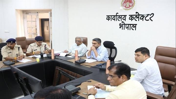 mp-complete-road-improvement-work-city-army-day-pa